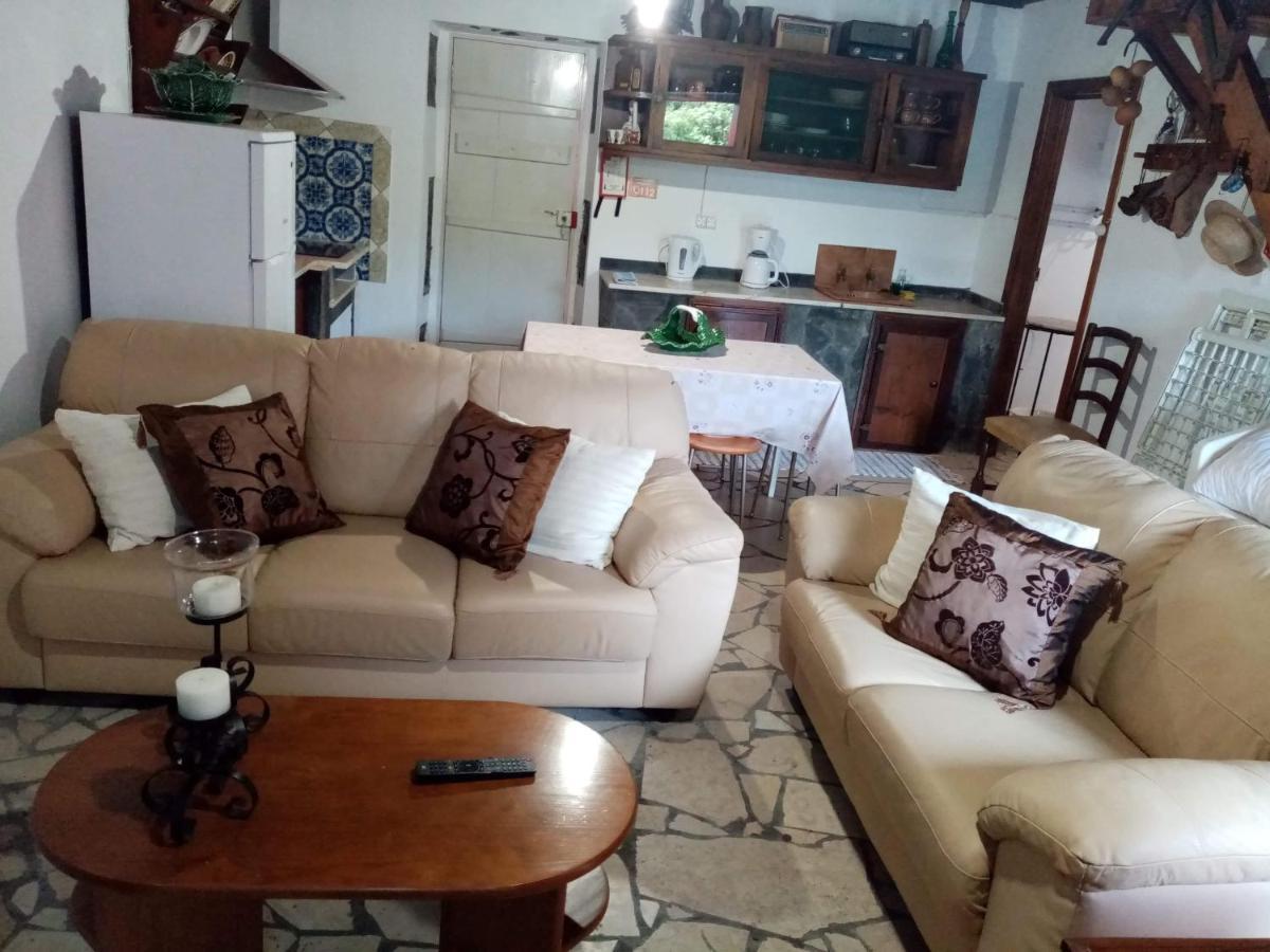 Adega Dos Virgilios Villa Madalena  Esterno foto